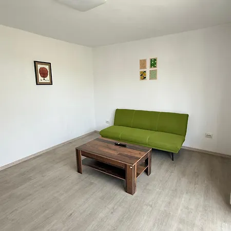 Premium Ultracentral Self Check-in Cafea Ceai Snack *