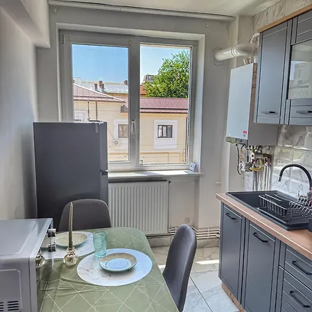 Premium Ultracentral Self Check-in Cafea Ceai Snack Apartment Craiova