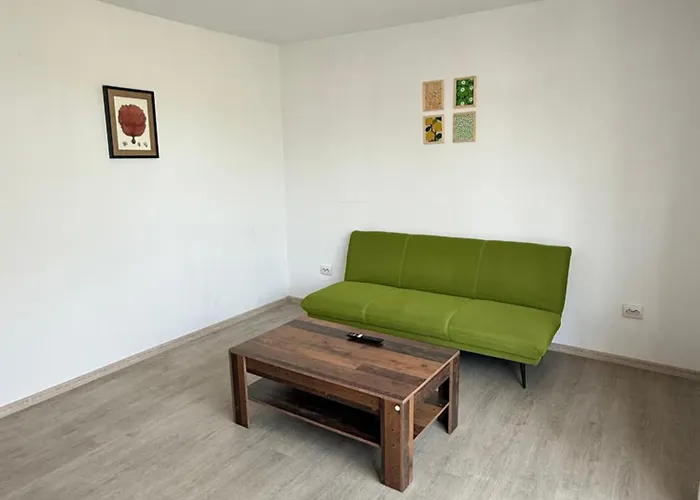 Premium Ultracentral Self Check-in Cafea Ceai Snack *